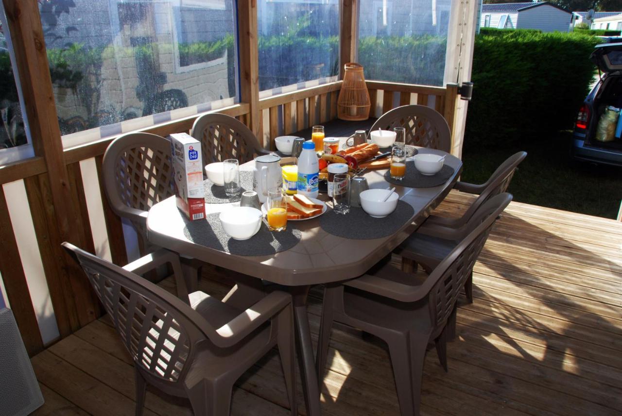 Mobilhome 2Ch Climatise-Terrasse Fermee-4 Velos-Camping 4 Etoiles Les Charmettes Les Mathes Kültér fotó