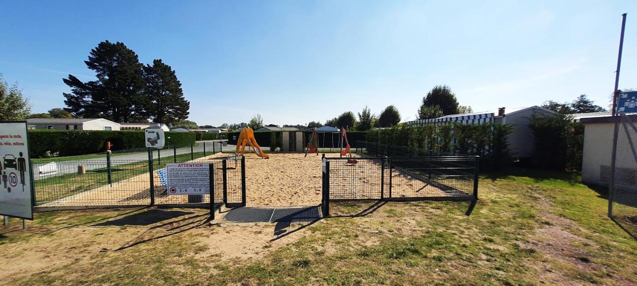 Mobilhome 2Ch Climatise-Terrasse Fermee-4 Velos-Camping 4 Etoiles Les Charmettes Les Mathes Kültér fotó