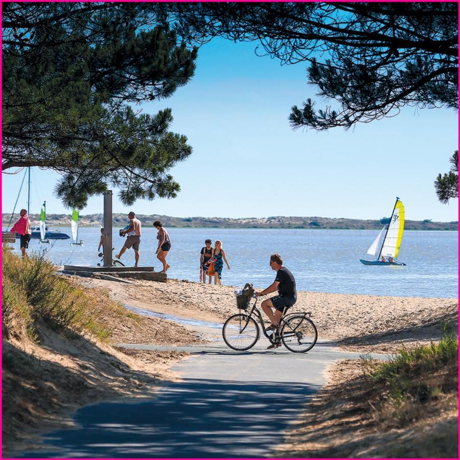 Mobilhome 2Ch Climatise-Terrasse Fermee-4 Velos-Camping 4 Etoiles Les Charmettes Les Mathes Kültér fotó